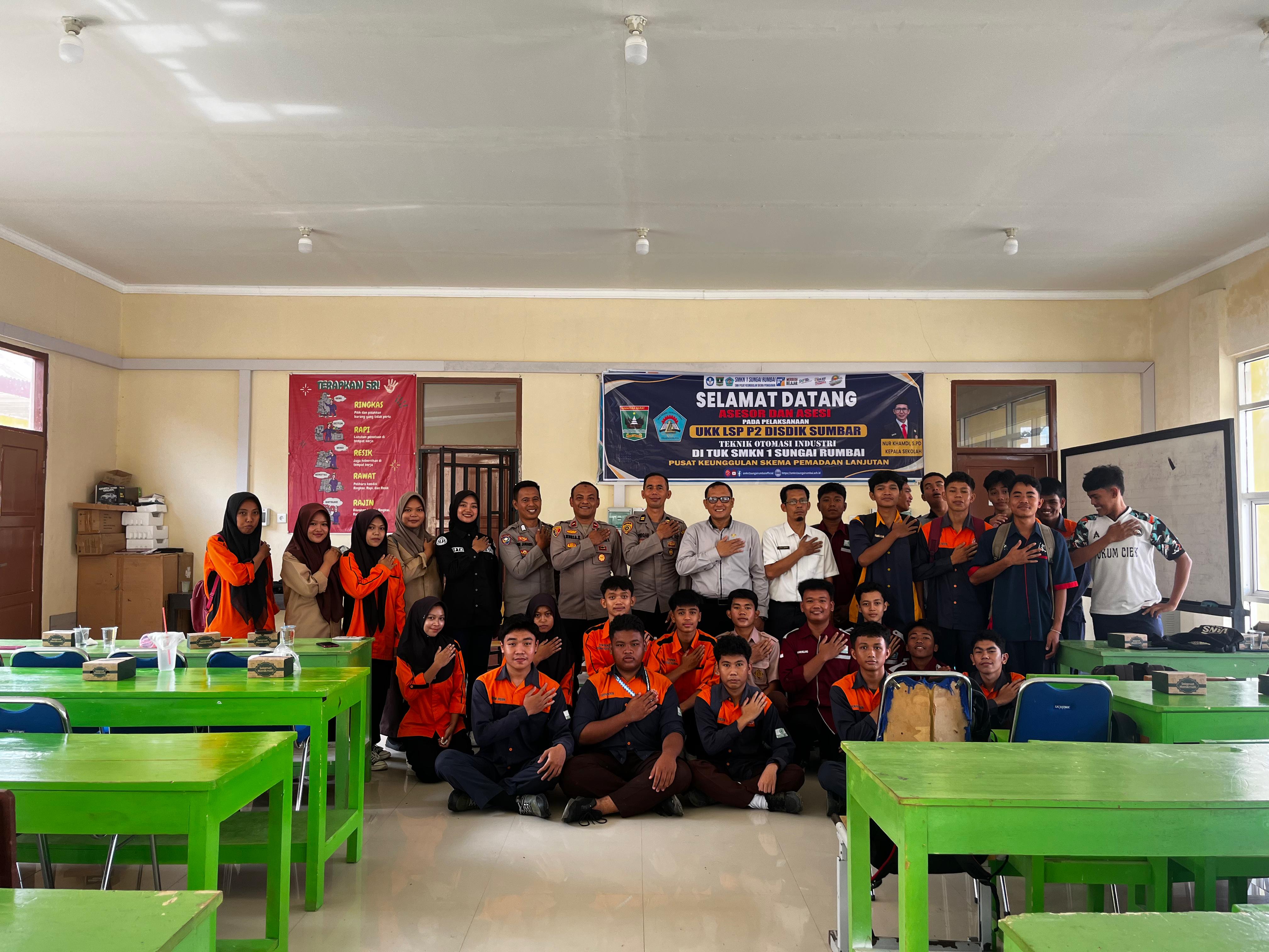 Bag SDM Polres Dharmasraya Adakan Sosialisasi dan Himbauan Binlat Penerimaan Casis Polri 2025