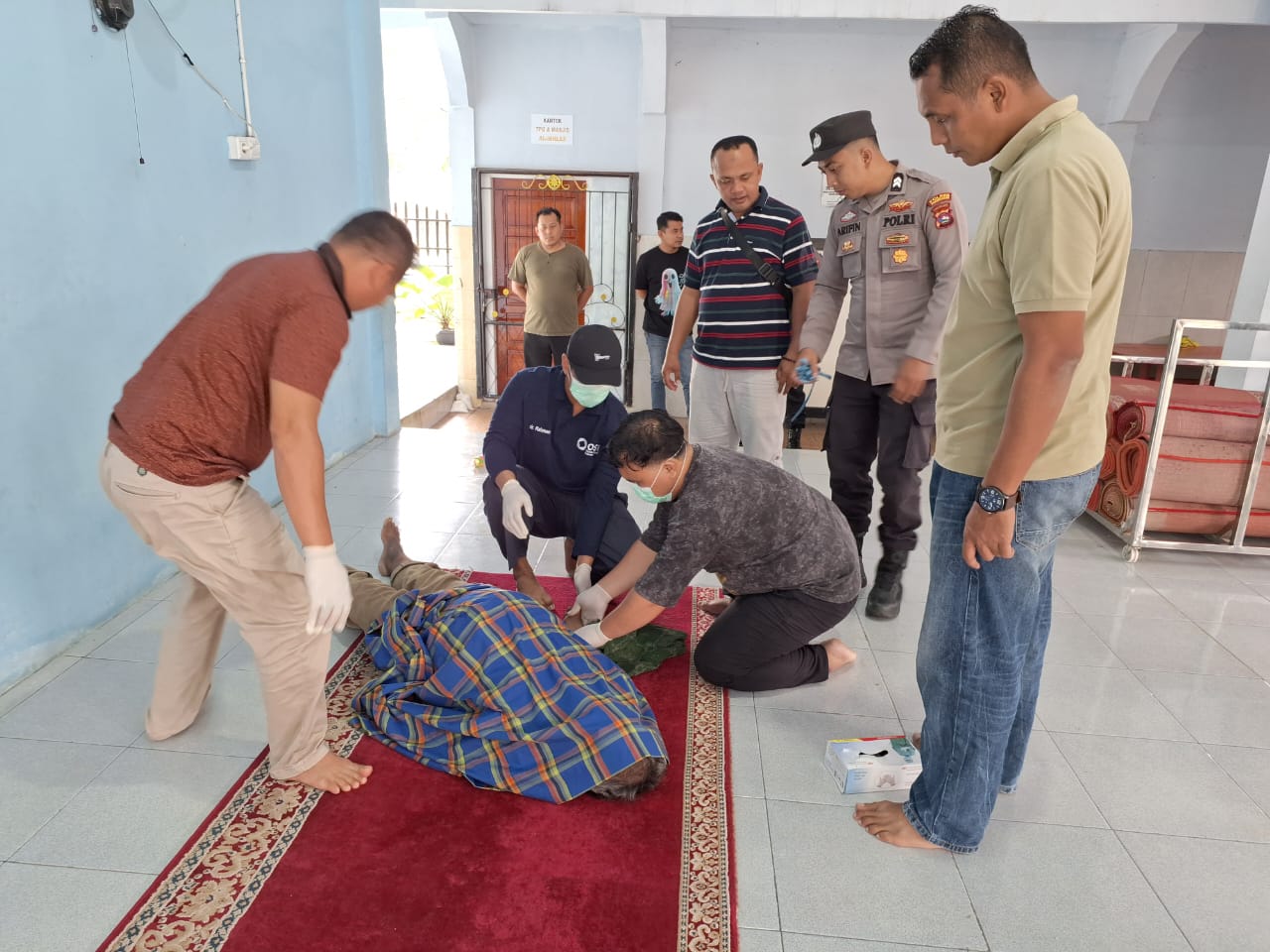 Polsek Sungai Rumbai dan Unit Identifikasi Polres Dharmasraya Olah TKP Penemuan Mayat di Masjid Al-Ikhlas, Bukan Tindak Pidana