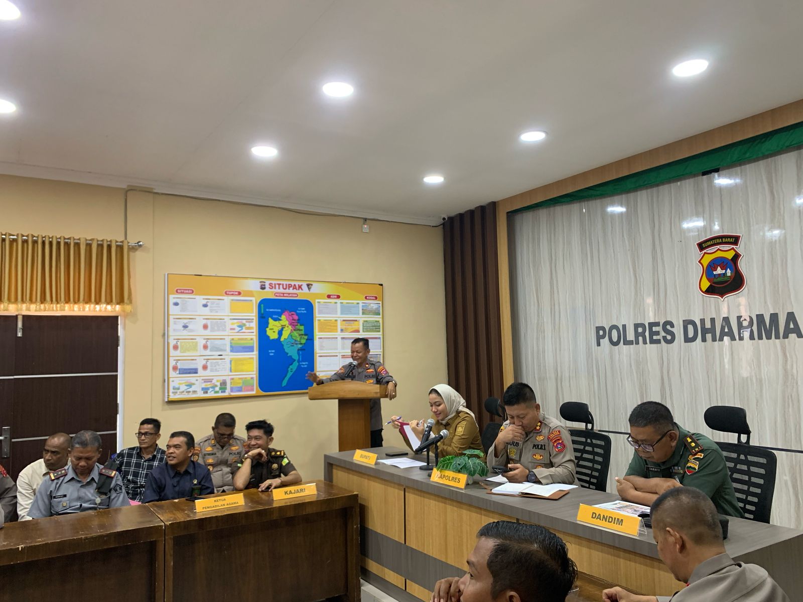 Kapolres Dharmasraya Pimpin Rapat Koordinasi Operasi Ketupat Singgalang 2025