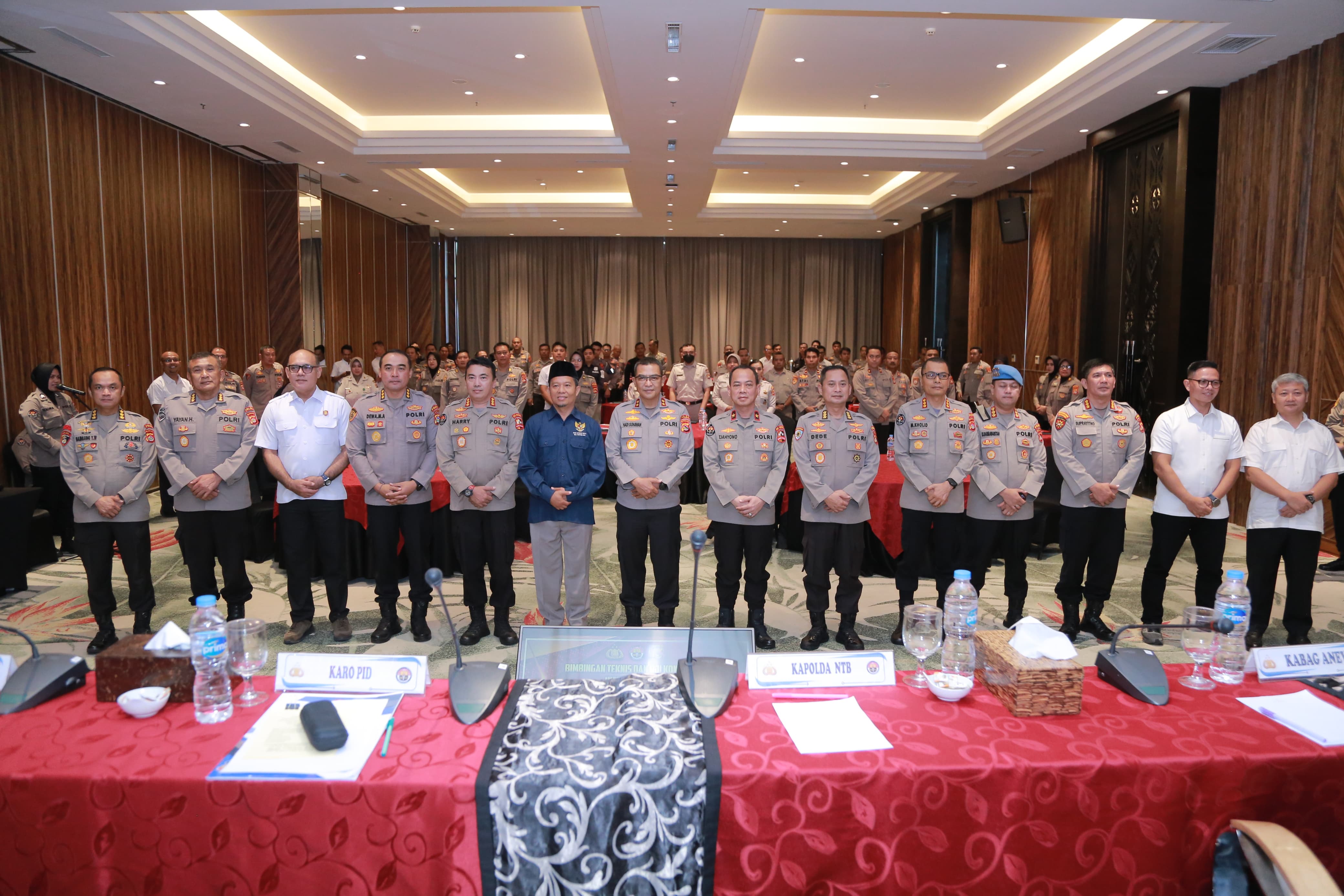 Gelar Bimtek Keterbukaan Publik, Polri Siap Jadi Lebih Terbuka dan Humanis
