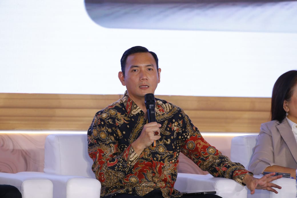 Guru Besar Undip Soroti Pentingnya Strategi Komunikasi Proaktif dalam Meningkatkan Citra Polri di Era Digital
